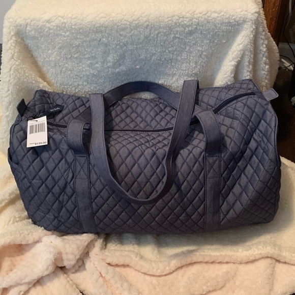 Vera Bradley Handbags - VERA BRADLEY LARGE DUFFEL TRAVEL BAG NWT!